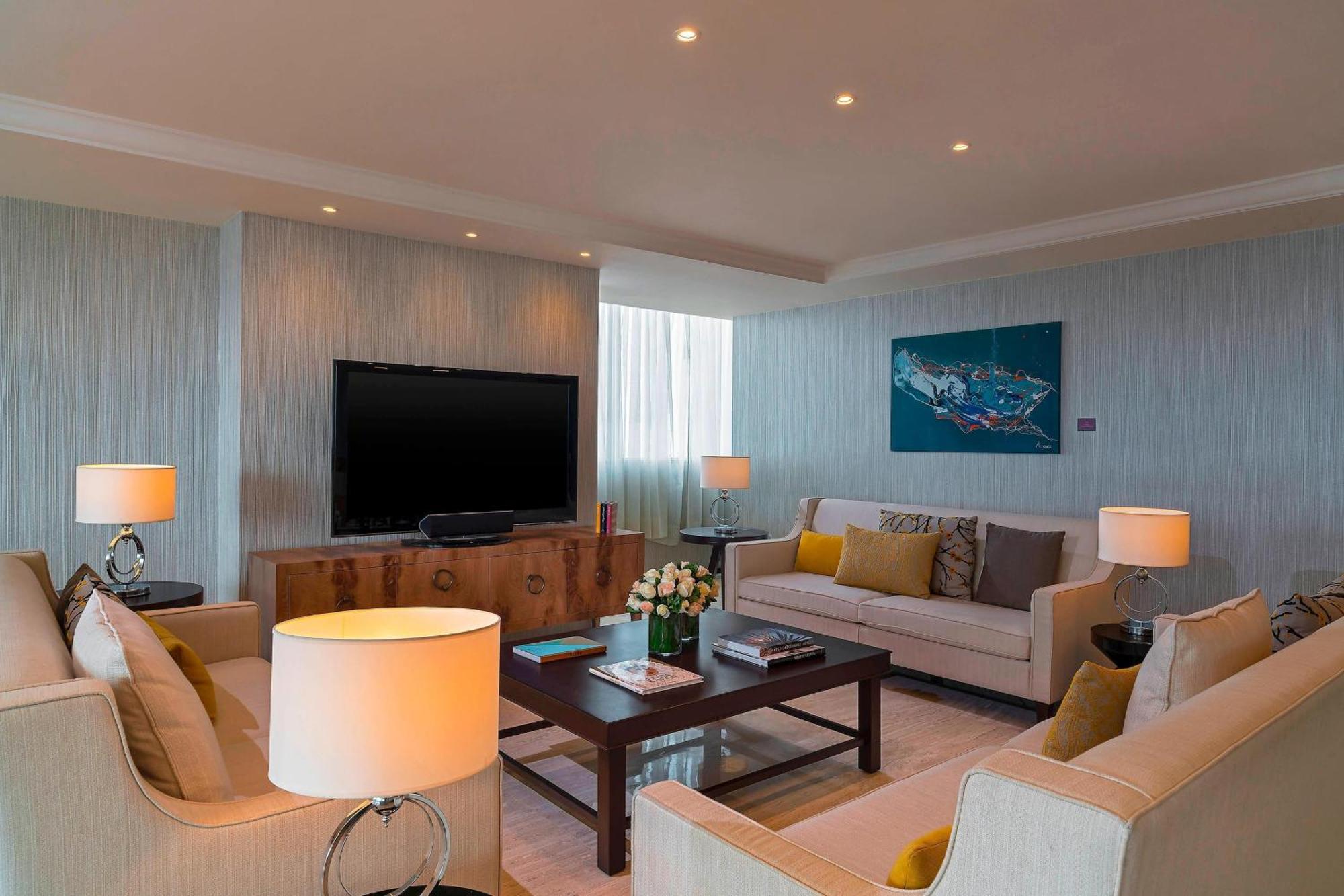 Sheraton Maria Isabel 5*