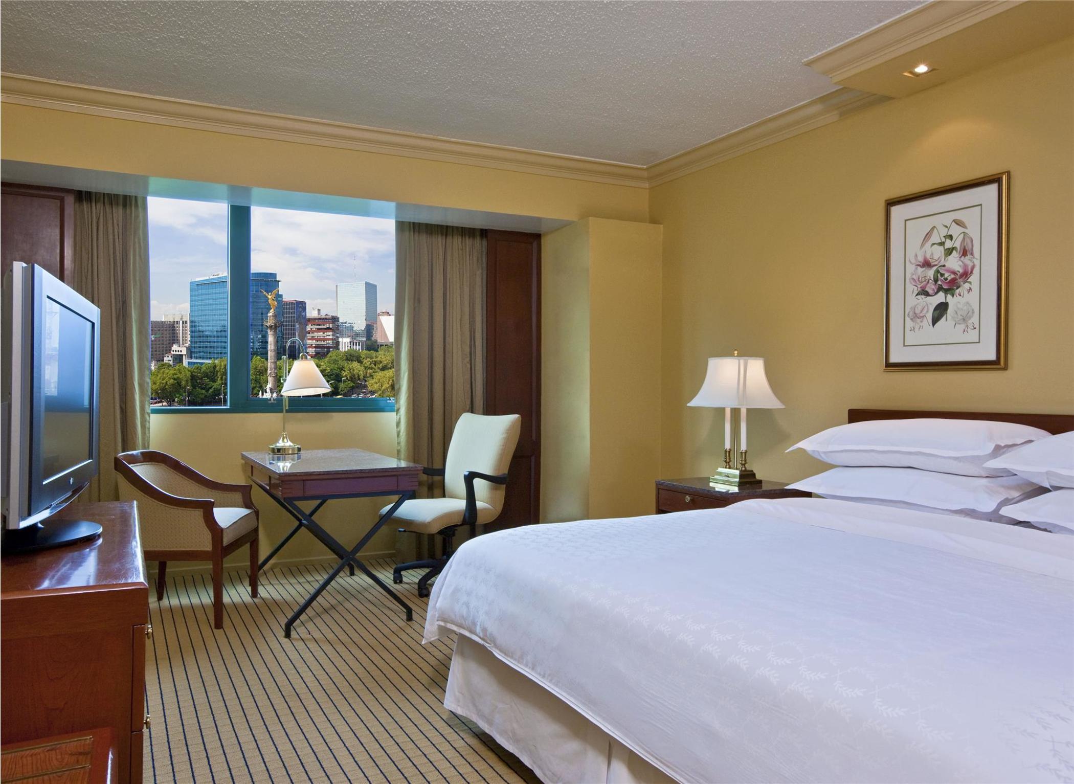 Hotel Sheraton Maria Isabel 5*